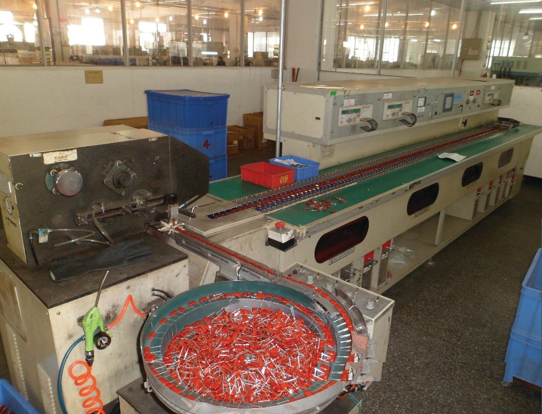 聚脂薄膜電容-流水線生產(chǎn)設(shè)備 聚脂薄膜電容-流水線生產(chǎn)設(shè)備