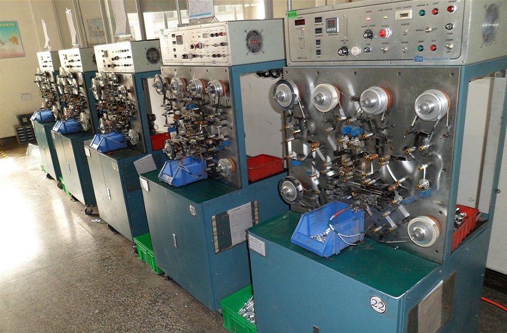 聚酯薄膜電容價(jià)格-佳名興電容車間生產(chǎn)設(shè)備 聚酯薄膜電容價(jià)格-佳名興電容車間生產(chǎn)設(shè)備