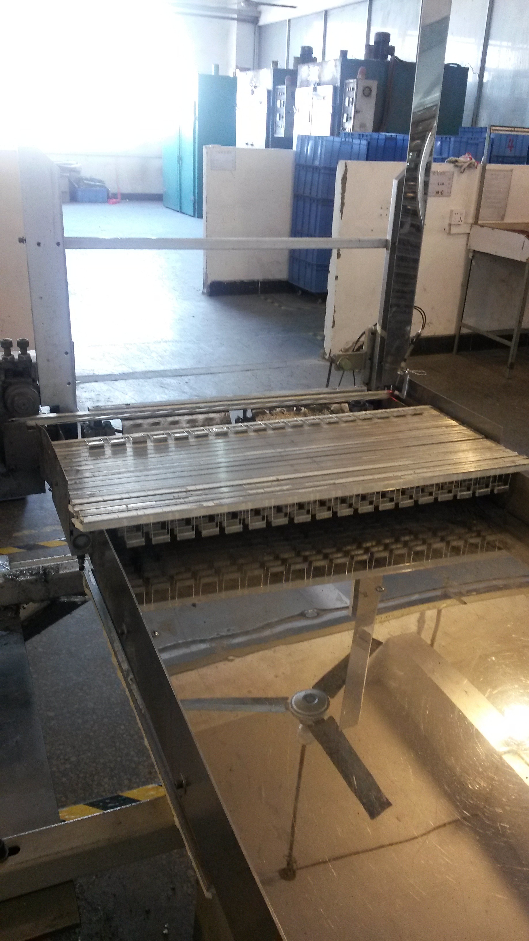 薄膜電容廠家-薄膜電容生產(chǎn)設(shè)備 薄膜電容廠家-薄膜電容生產(chǎn)設(shè)備